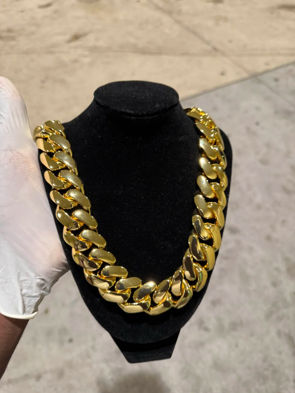 Yellow Gold Cuban Link (18k)