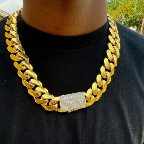 Diamond lock Cuban link chain, front view showing reinforced clasp