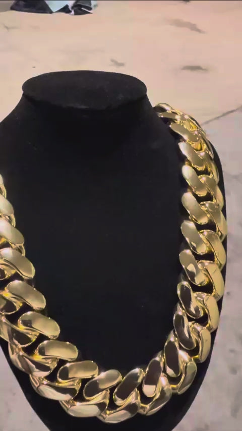 Yellow Gold Cuban Link (14k)